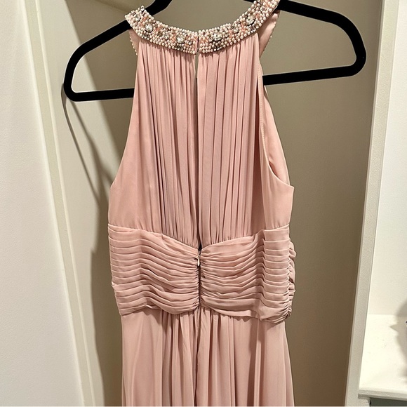 Eliza J tiered chiffon gown. Soft pink. Size 6. - Picture 8 of 8